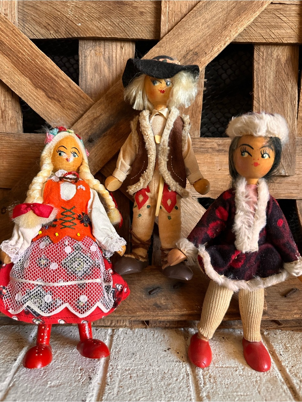 Vintage Lot 3 , 1950-60’s Ethnic Folk Art Polish Gromada Wooden Wood Peg Artist